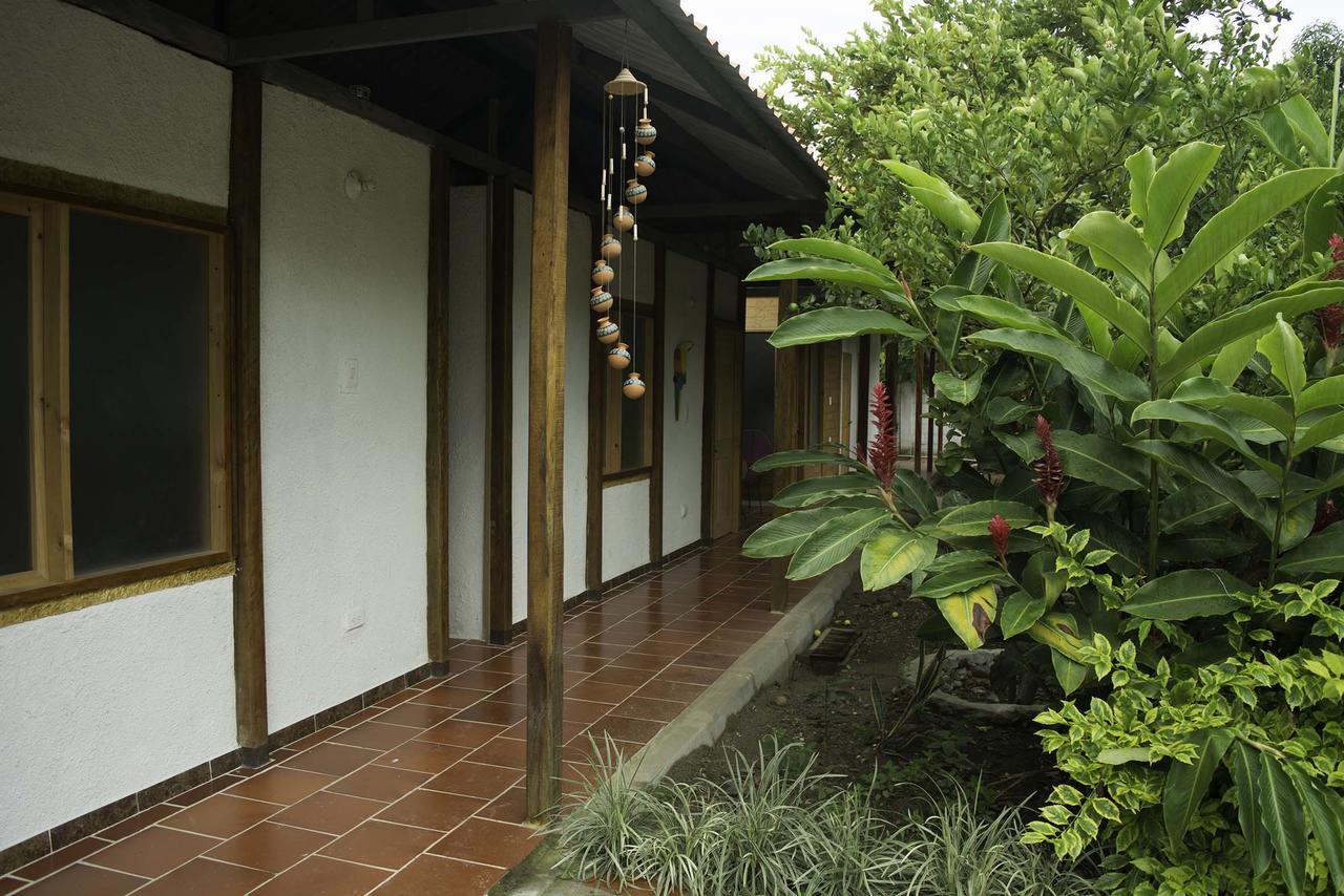 Hostal El Ruby วิลญาเวียคา ภายนอก รูปภาพ